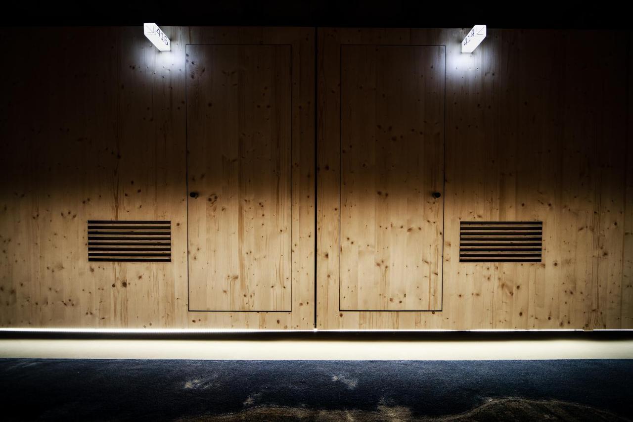 Zero Box Lodge פורטו מראה חיצוני תמונה